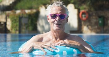 Nei, du får ikke seks ferieuker etter fylte 60