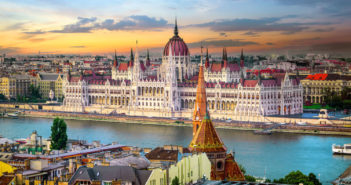 Bli med Tone til storslåtte Budapest